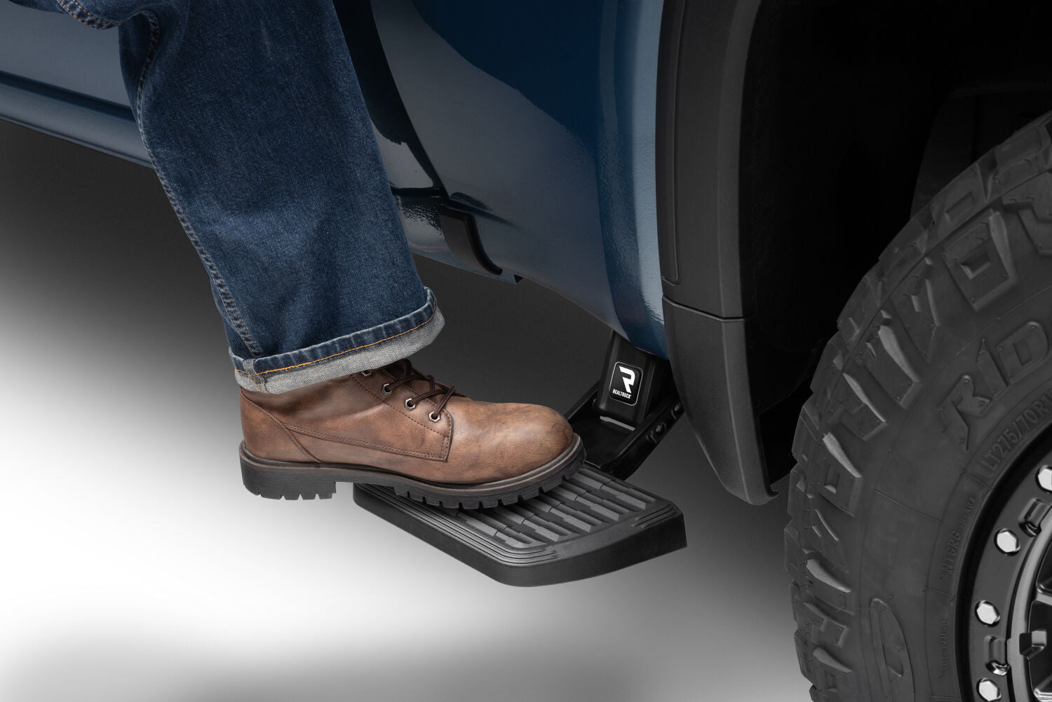 AMP Research 75415-01A BedStep2 Box-Side Access Step 19-26 Chevy Silverado 1500/GMC Sierra 1500, 2022 Silverado LTD/Sierra Limited, Short Bed