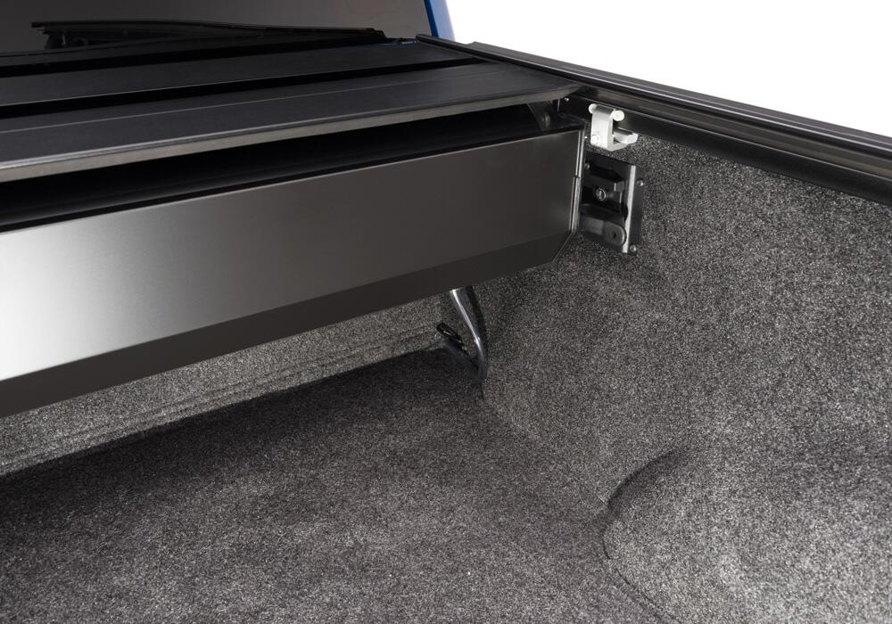Tonneau Cover Retrax Nissan Frontier 2005-2021 60721