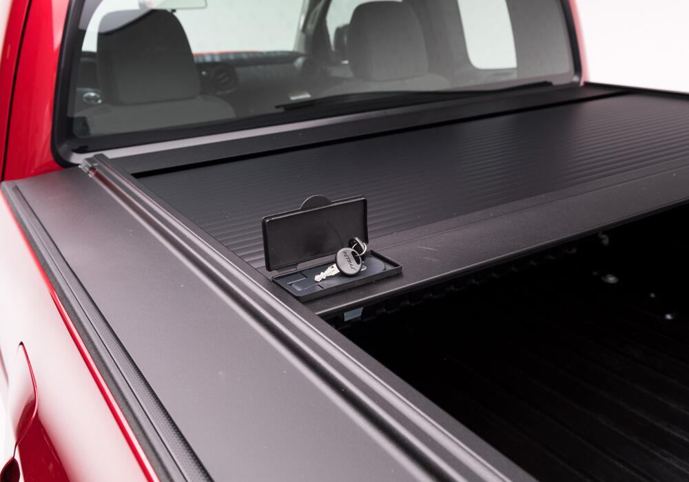 Tonneau Cover Retrax Toyota Tundra 2000-2006 60822