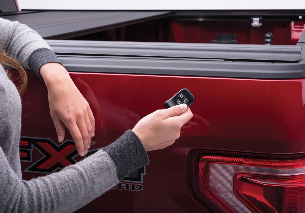 Tonneau Cover Retrax Ford F-250 Super Duty 2017-2026 90383