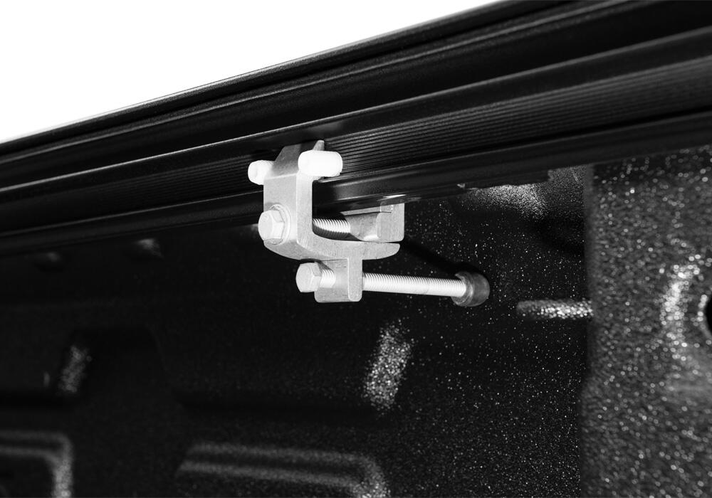 Tonneau Cover Retrax Chevrolet Silverado 1500 2019-2026 T-90481